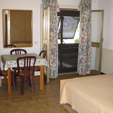 Baia Azzurra 3* Каполивери