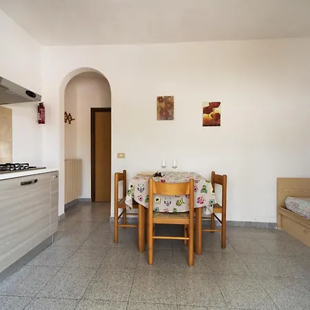 Baia Azzurra Апарт-отель 3*