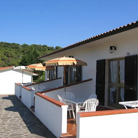 Aparthotel Baia Azzurra 3*